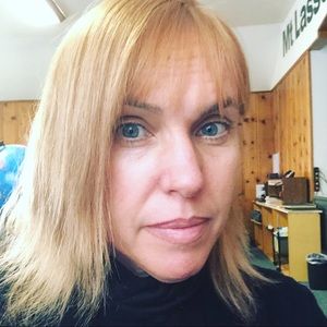 Meet your Posher, Christine